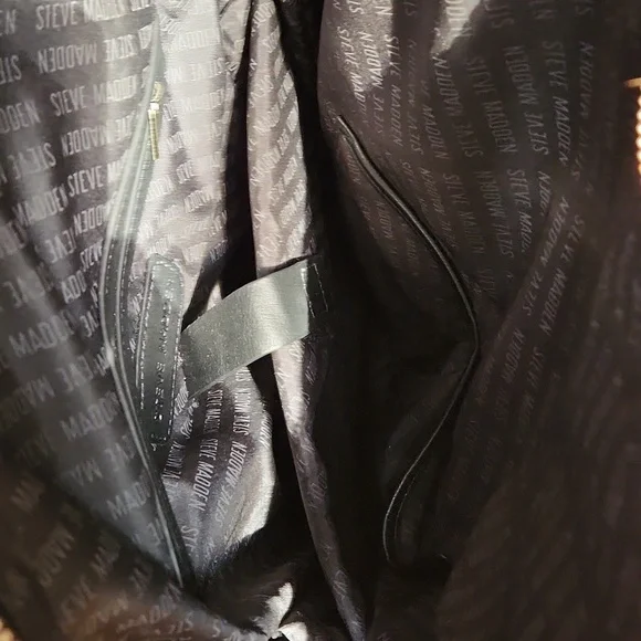 Steve Madden black extra large shoulder bag plus backpack - Picture 6 of 16